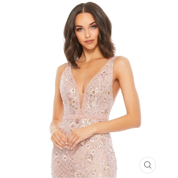 Mac Duggal FLORAL EMBELLISHED SLEEVELESS PLUNGE NECK GOWN rose pink size 16 - Picture 4 of 14
